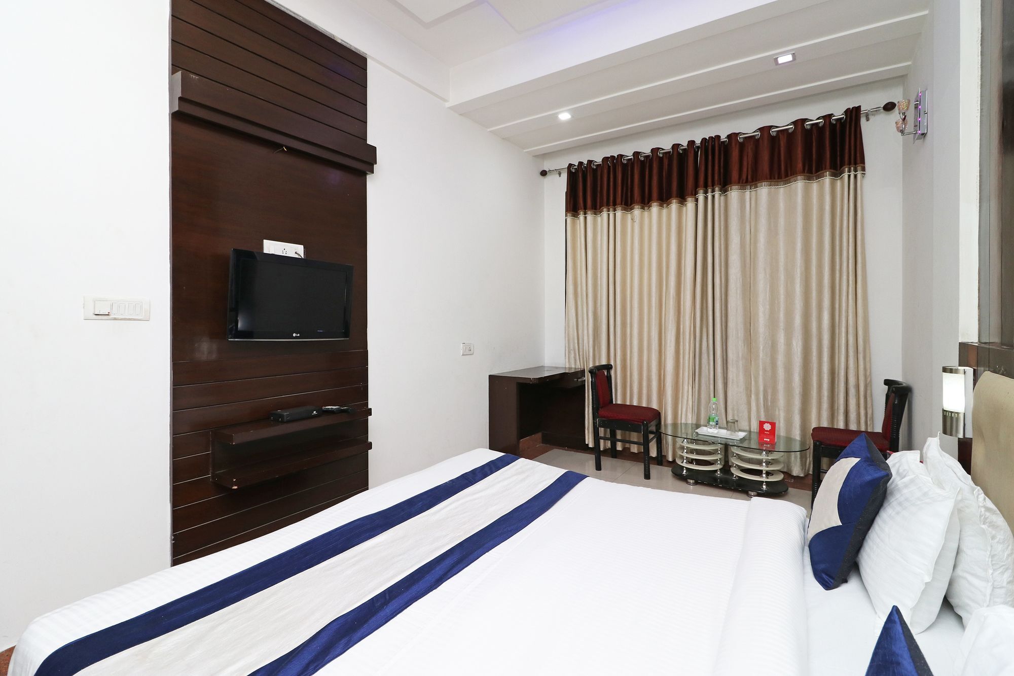 Oyo 9974 Hotel Taj Prince Agra  Eksteriør bilde