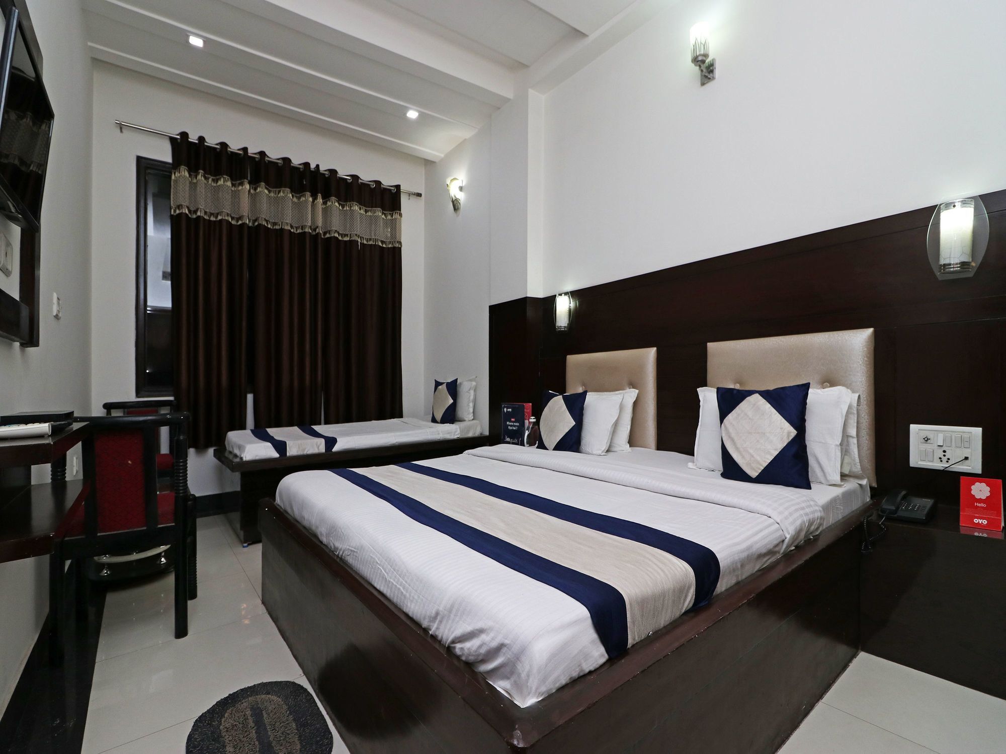 Oyo 9974 Hotel Taj Prince Agra  Eksteriør bilde